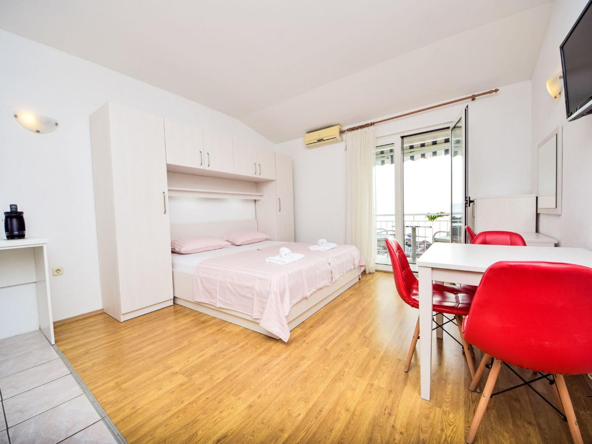 Apartment Mira-1 By Interhome ماكارسكا المظهر الخارجي الصورة